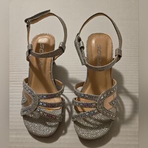 Soda Little Girls Silver Glitter Sandals